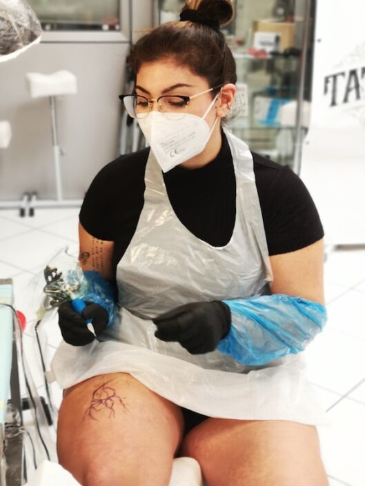 milano_tattoo_school_scuola_tatuaggi_piercing_abilitazione_igienico_sanitaria_approccio_al_tatuaggio_esame_pratica_secondo_la_profilassi_igienico_sanitaria_autotatuarsi_11