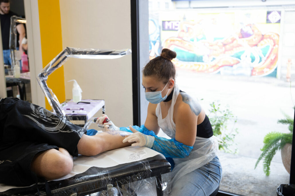 La normativa italiana sui tatuaggi